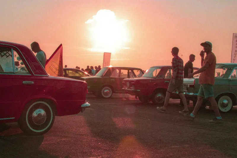 The Parking Lot Ballet: How Americans Perfected the Art of Vehicular Mind Reading